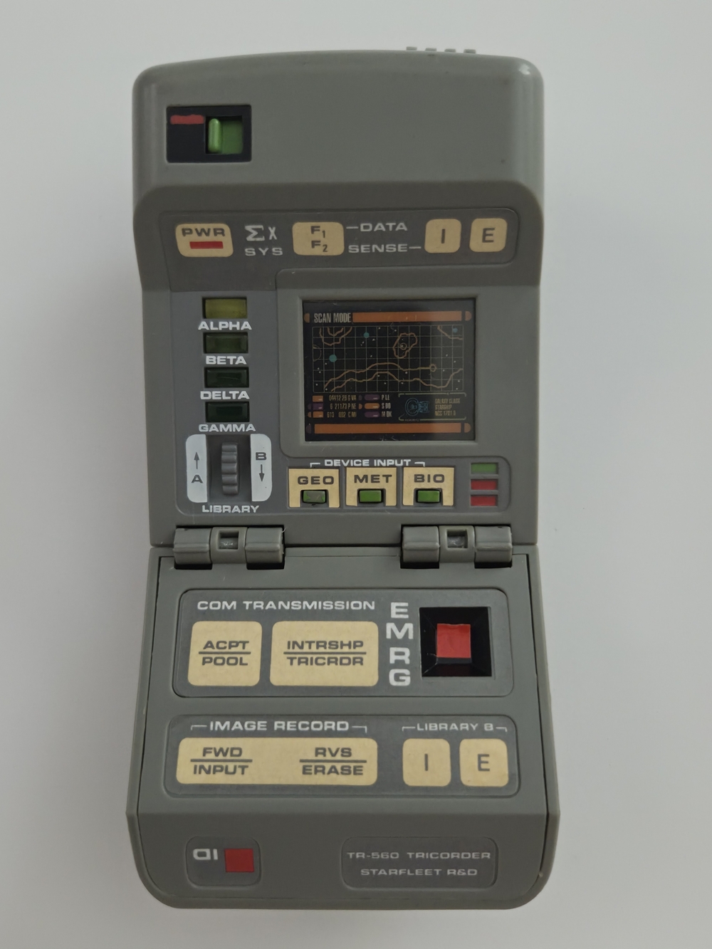 Vintage 1993 Playmates Star Trek TNG Tricorder TR-560 — TESTED & WORKING